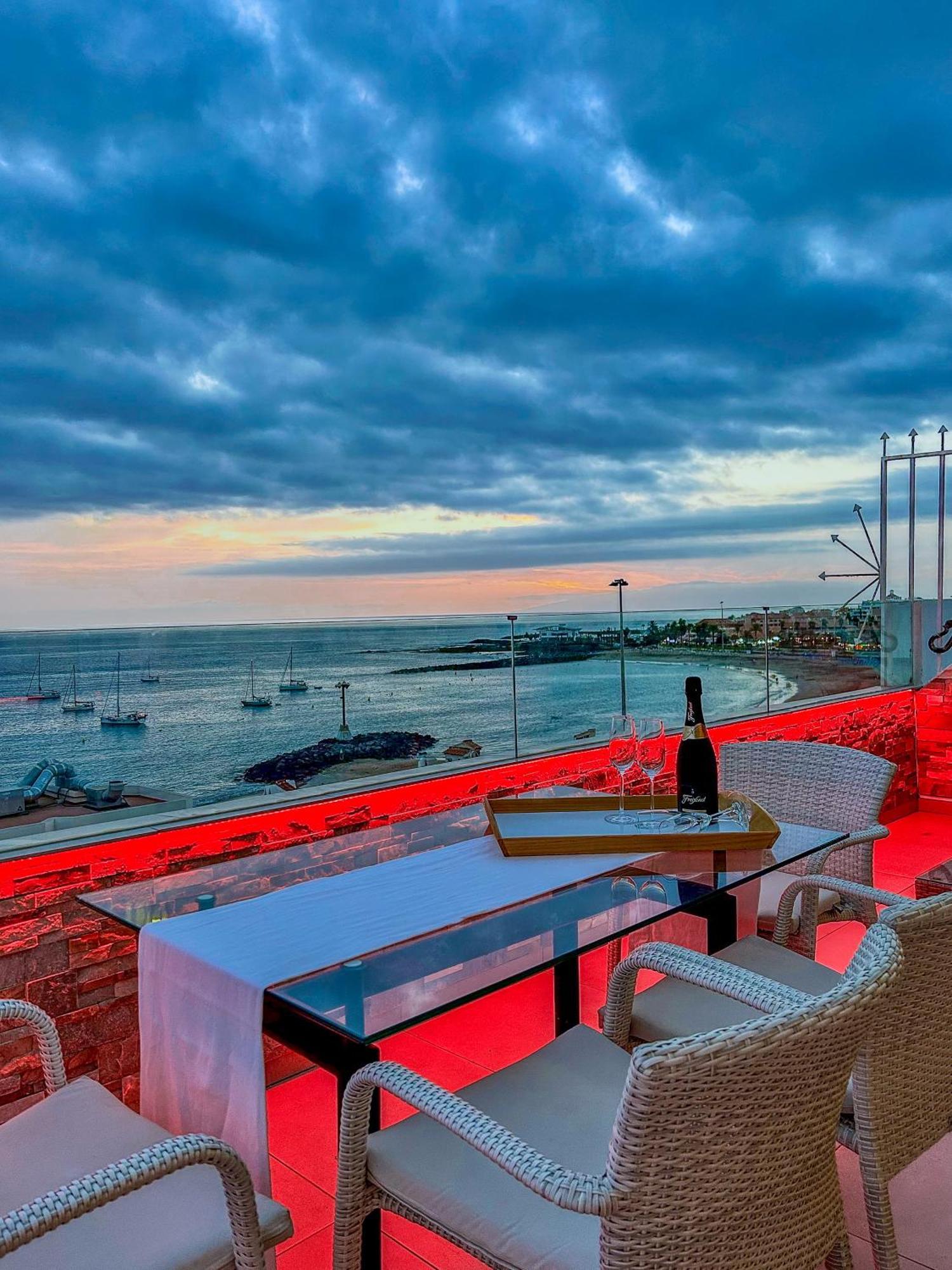 Penthouse Of Views Cristianos Appartement